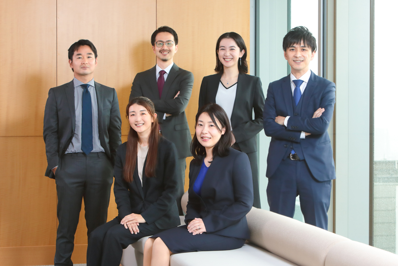 企業への出向経験を活かして、<br>専門性の高い分野に挑戦する。